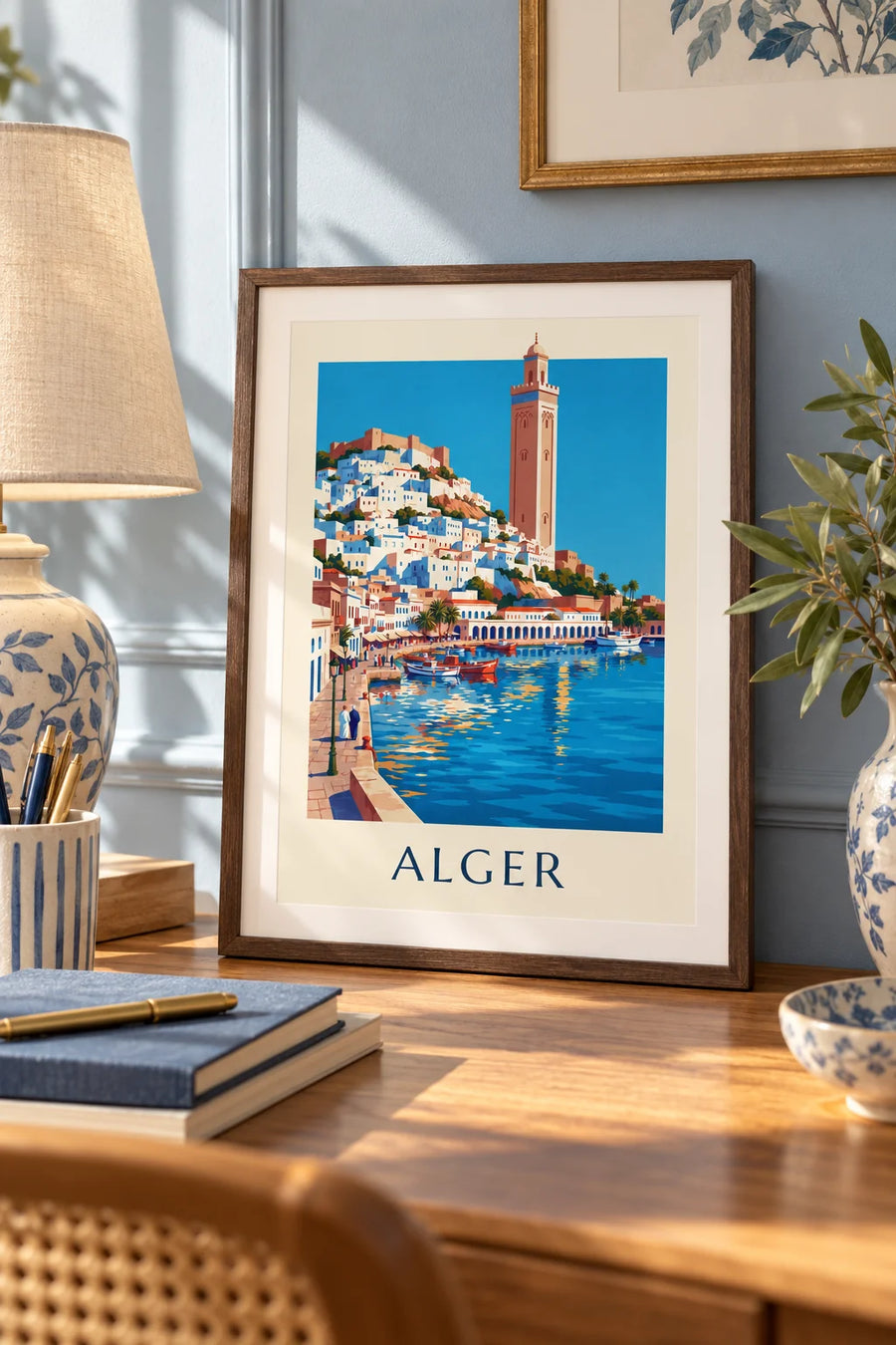 Poster van de witte Kasba van Algiers die afdaalt naar de Middellandse Zee: klein formaat A4 ingelijst