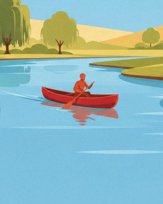 Le canoë rouge et son pagayeur qui glissent sur l'eau bleue, collines dorées au fond