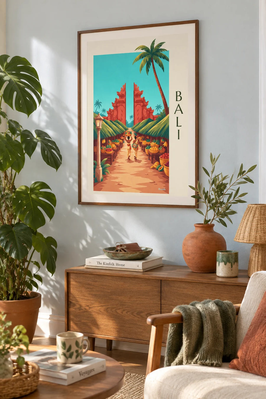 Affiche marché local de Bali et porte de temple balinais : encadrée au mur