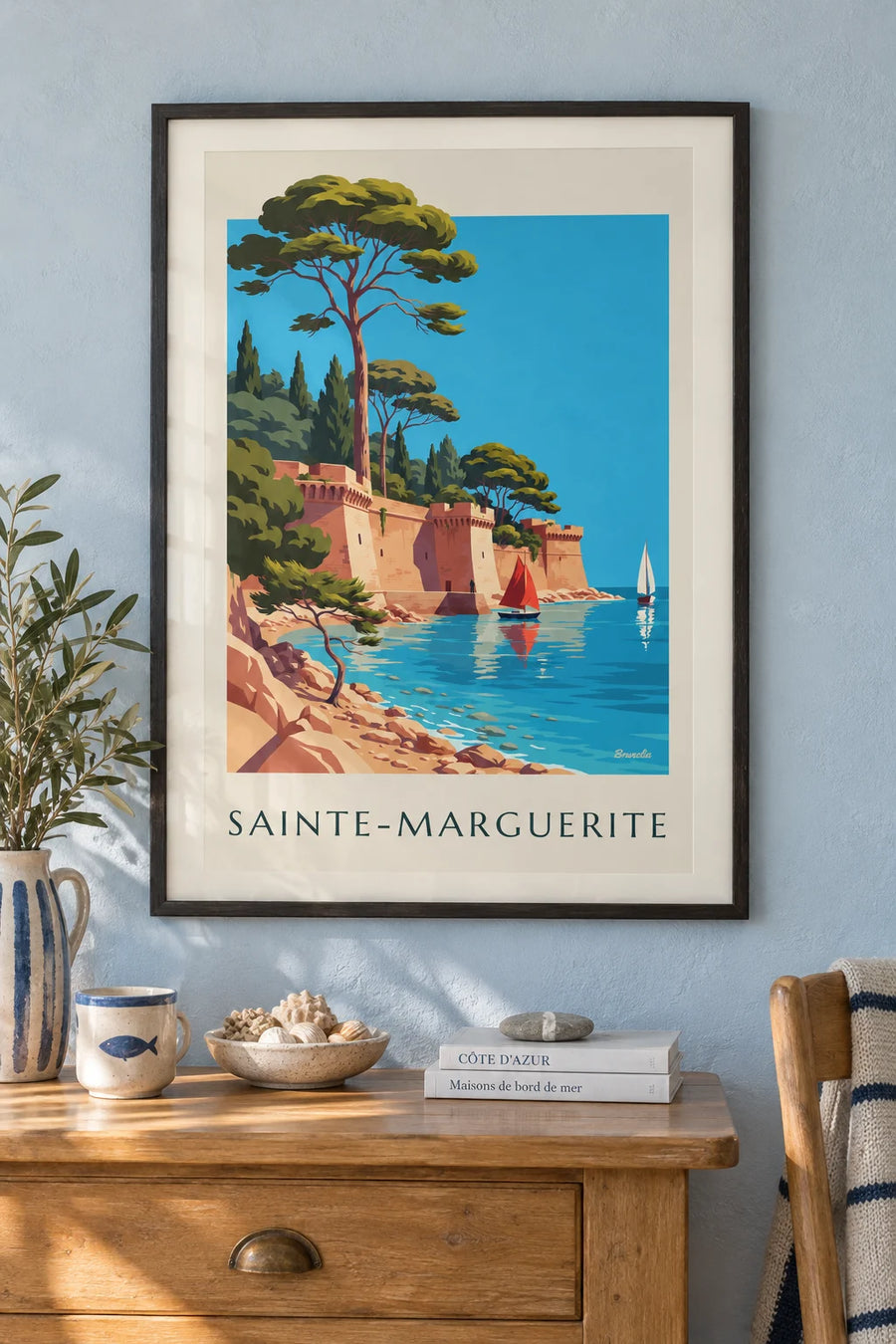 Affiche île Sainte-Marguerite et fort royal au large de Cannes : encadrée au mur