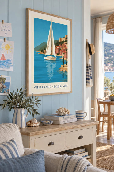Poster van een zeilboot in de baai van Villefranche-sur-Mer: ingelijst aan de muur