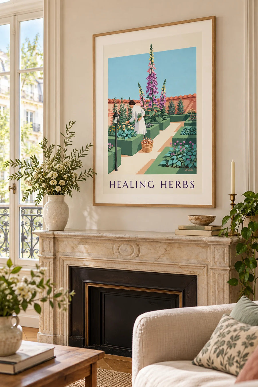 Poster apothekeres die geneeskrachtige kruiden plukt in een tuin vol vingerhoedskruid: ingelijst aan de muur