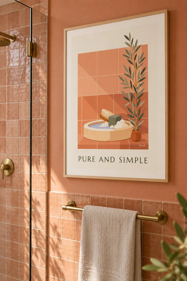 Affiche cube de savon de Marseille et brosse en bois : encadrée au mur