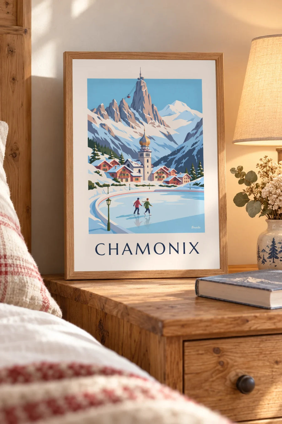 Poster met schaatsers op de ijsbaan van Chamonix en de Aiguille du Midi: klein formaat A4 ingelijst