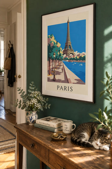 Poster Eiffeltoren en Parijse lantaarnpaal: ingelijst aan de muur