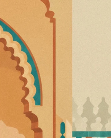 Une arche festonnée ocre et turquoise, près d'un mur aux motifs mauresques
