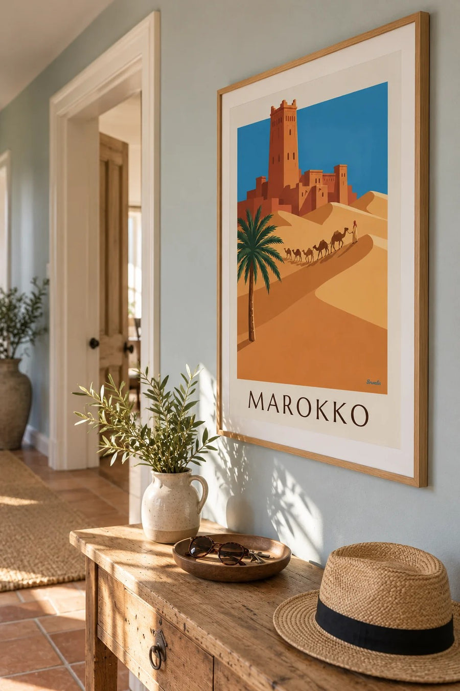 Poster kasbah en karavaan van kamelen in de Marokkaanse woestijn: ingelijst aan de muur