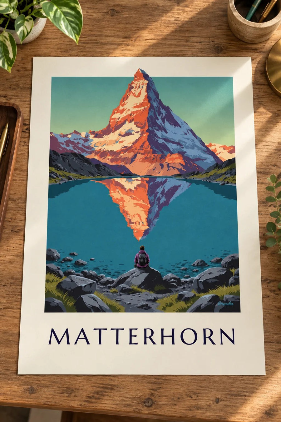 Poster Matterhorn bij zonsondergang weerspiegeld in een bergmeer: op een tafel geplaatst
