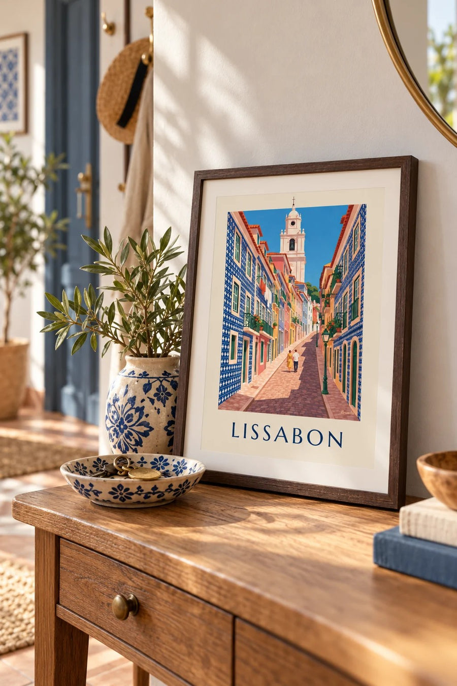 Poster steegje in Lissabon met azulejogevels: klein A4-formaat in lijst
