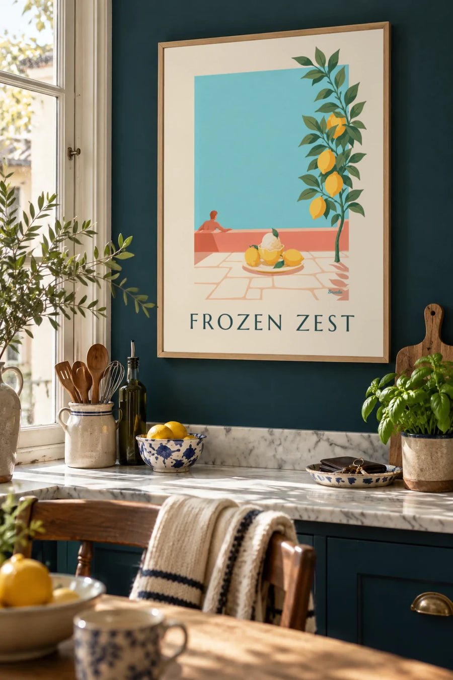 Poster van citroensorbet geserveerd in de schil met een muntblaadje: ingelijst aan de muur
