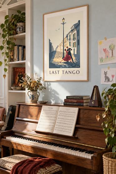Poster of a couple dancing the tango under a streetlamp: framed on the wall