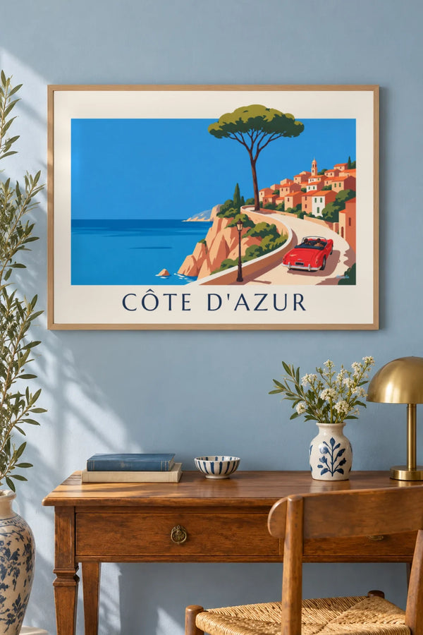 Poster rode cabriolet op de corniche van de Côte d'Azur