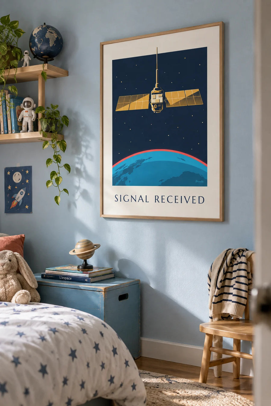 Affiche satellite dans l'espace au-dessus de la Terre : encadrée au mur